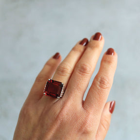 Madeira Citrine White Gold Cocktail Ring