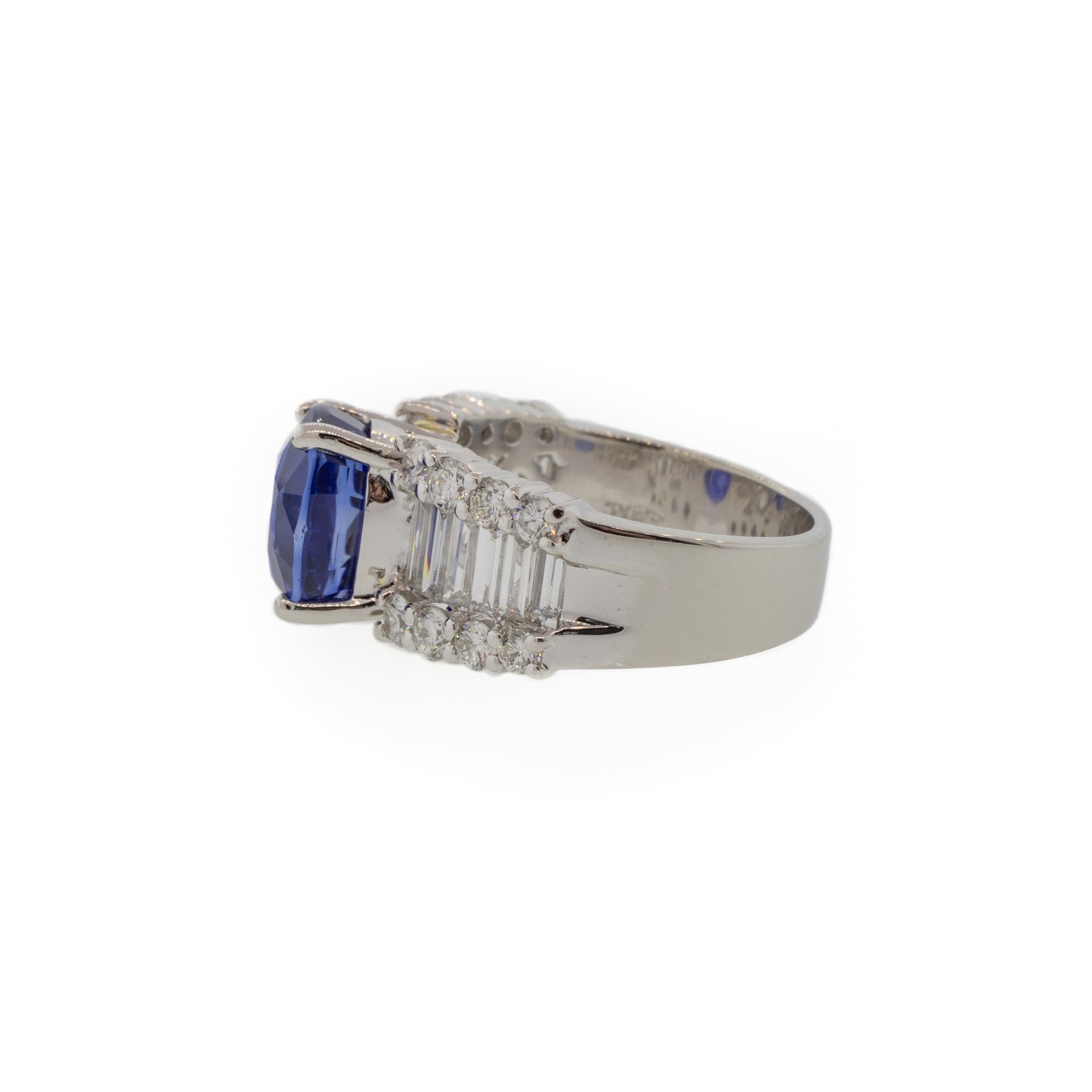 Platinum 5.85 Carat Blue Sapphire and Baguette Diamond Ring