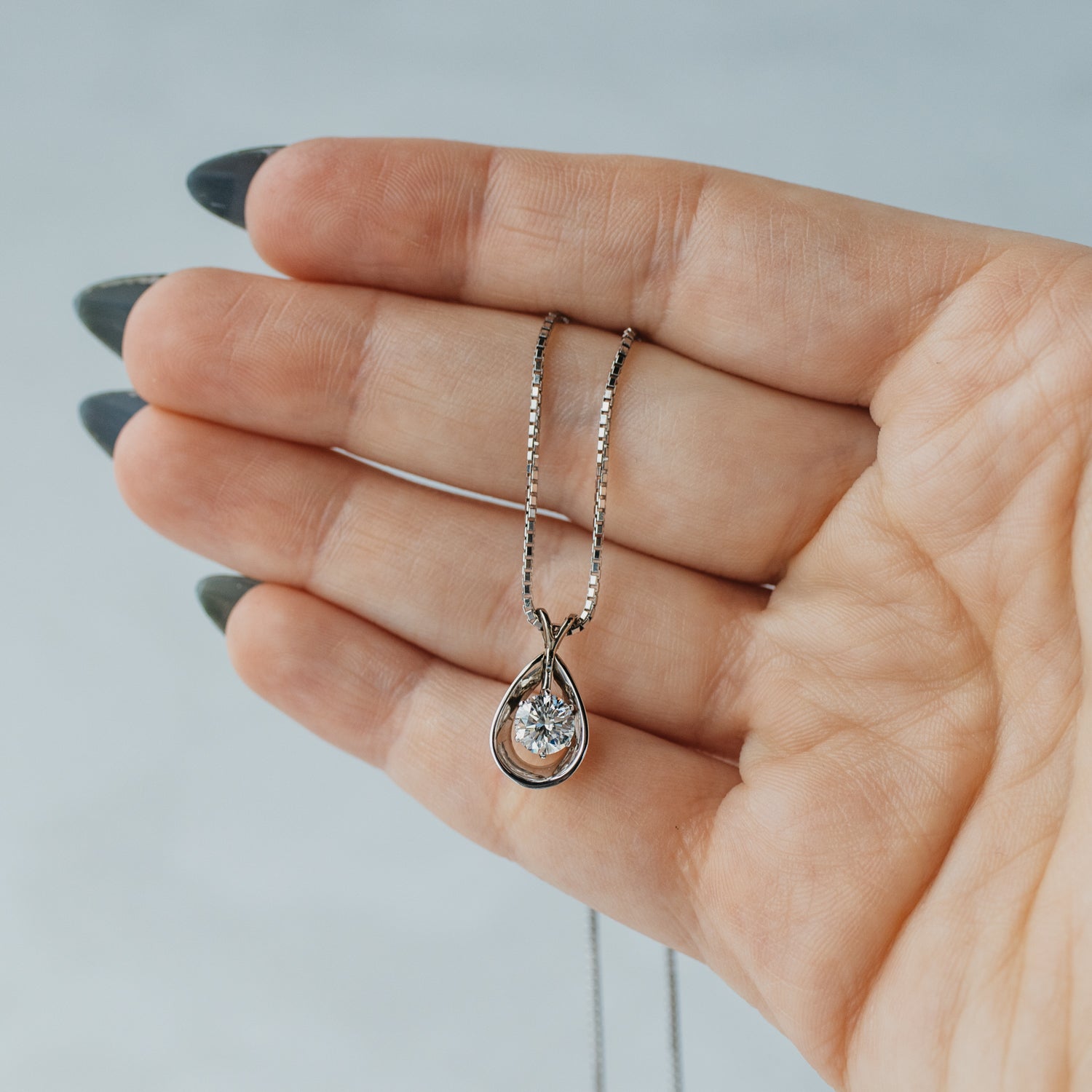 14K White Gold Round Floating Diamond Necklace and Box Chain