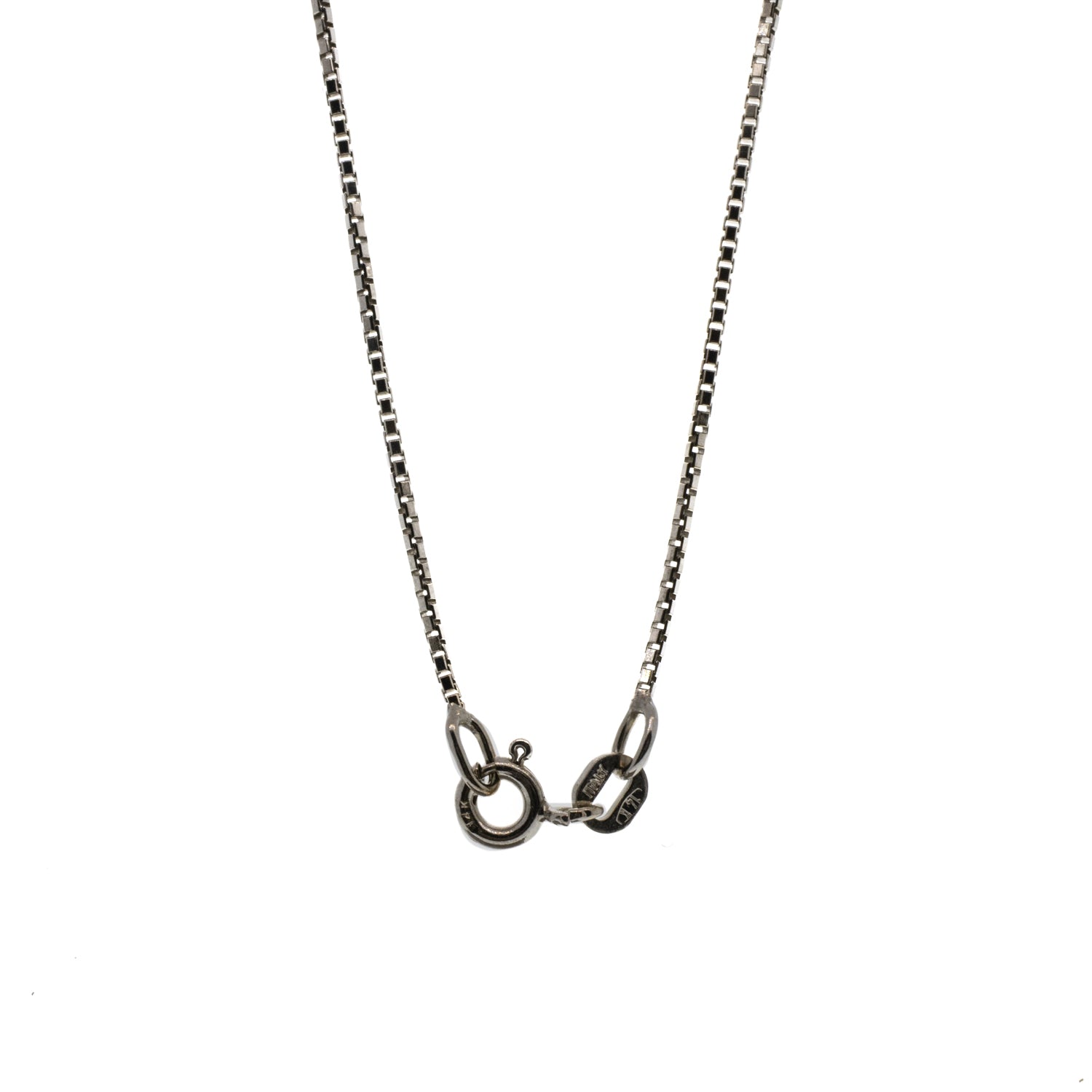 14K White Gold Round Floating Diamond Necklace and Box Chain