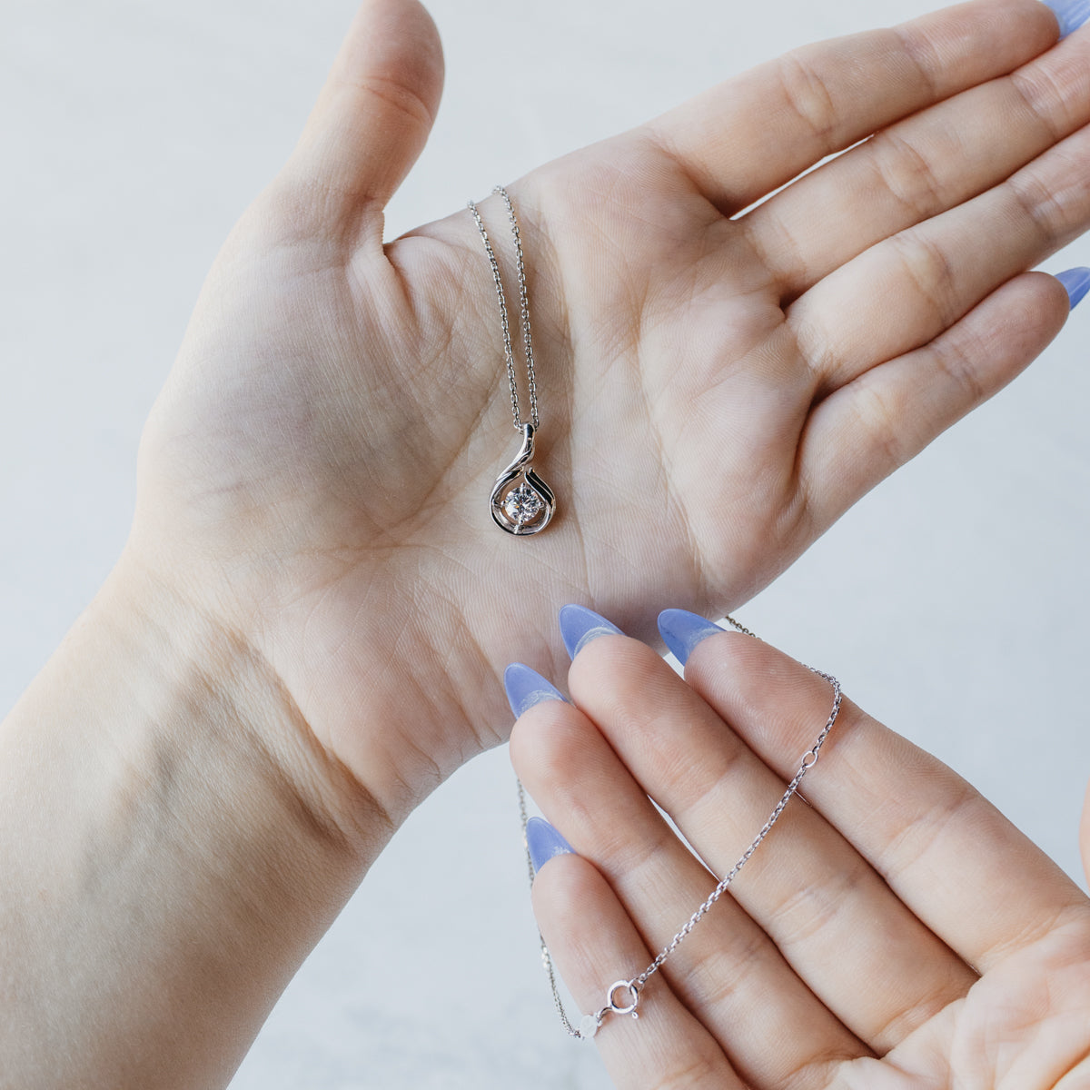 Freeform 18K White Gold Solitaire Diamond Pendant Necklace