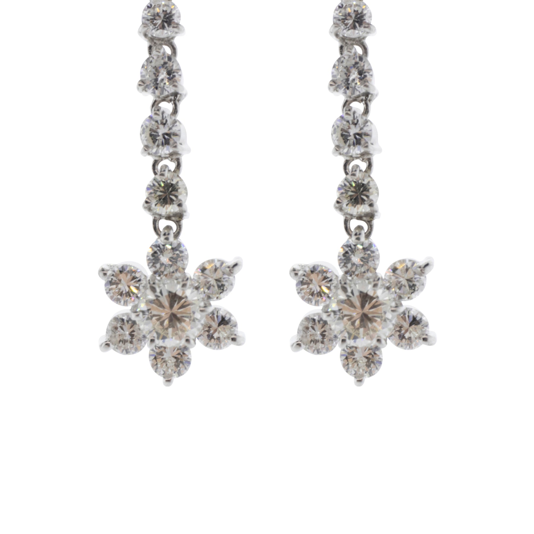 18K White Gold Floral Diamond Dangle Earrings