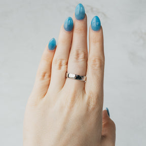 White Gold Comfort-Fit Flat Band