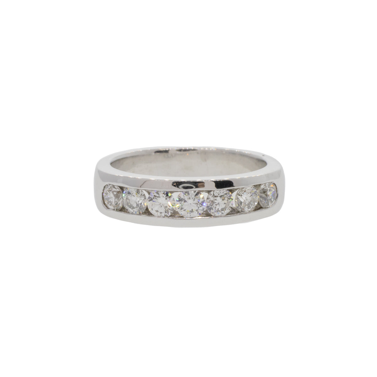 7 Stone Round Brilliant Cut Diamond Ring