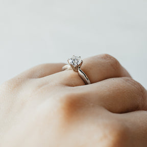 Platinum 0.80ct Solitaire Diamond Ring