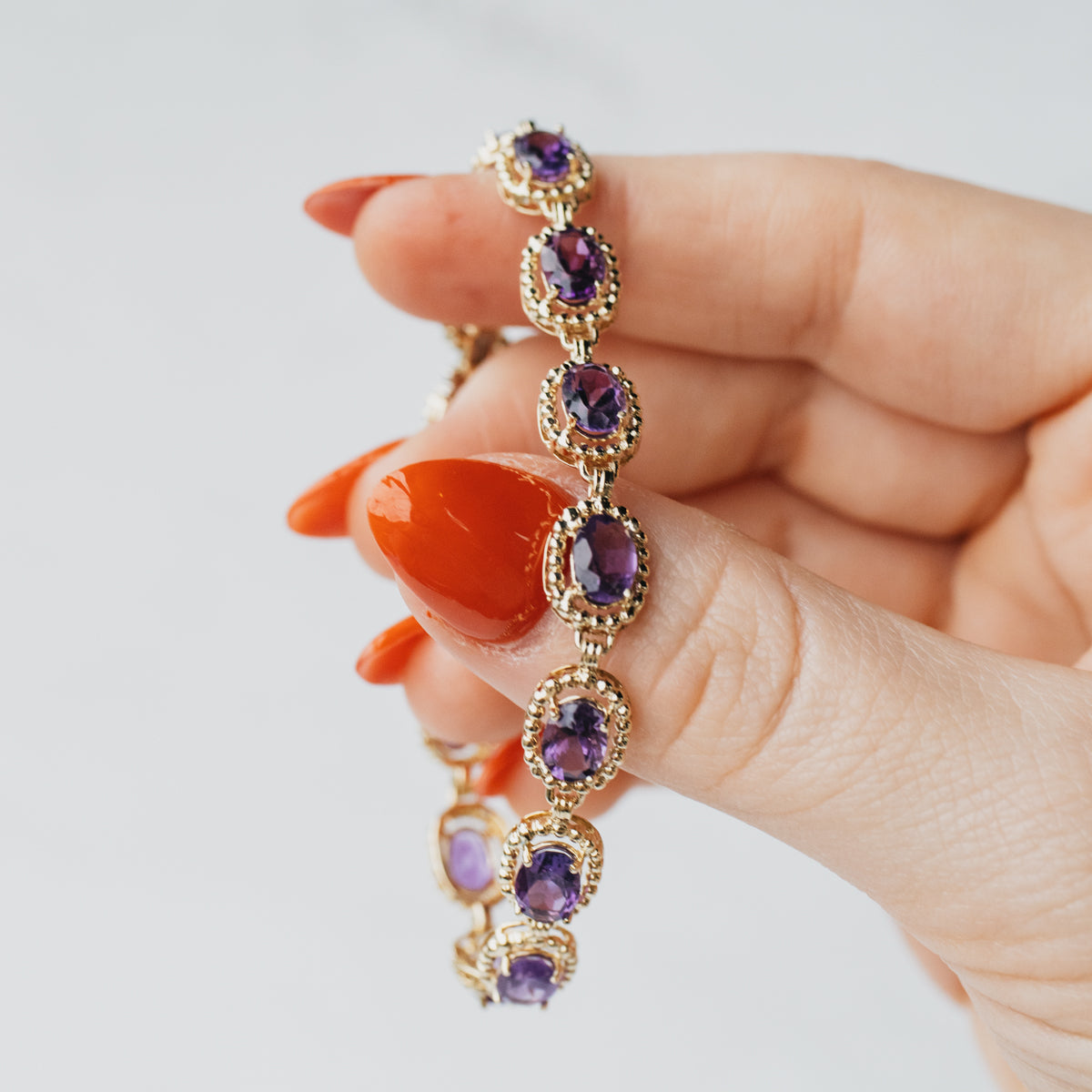 10K Yellow Gold Oval Cut Amethyst Bracelet
