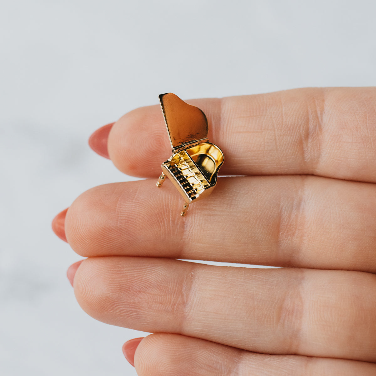 14K Yellow Gold Piano Charm