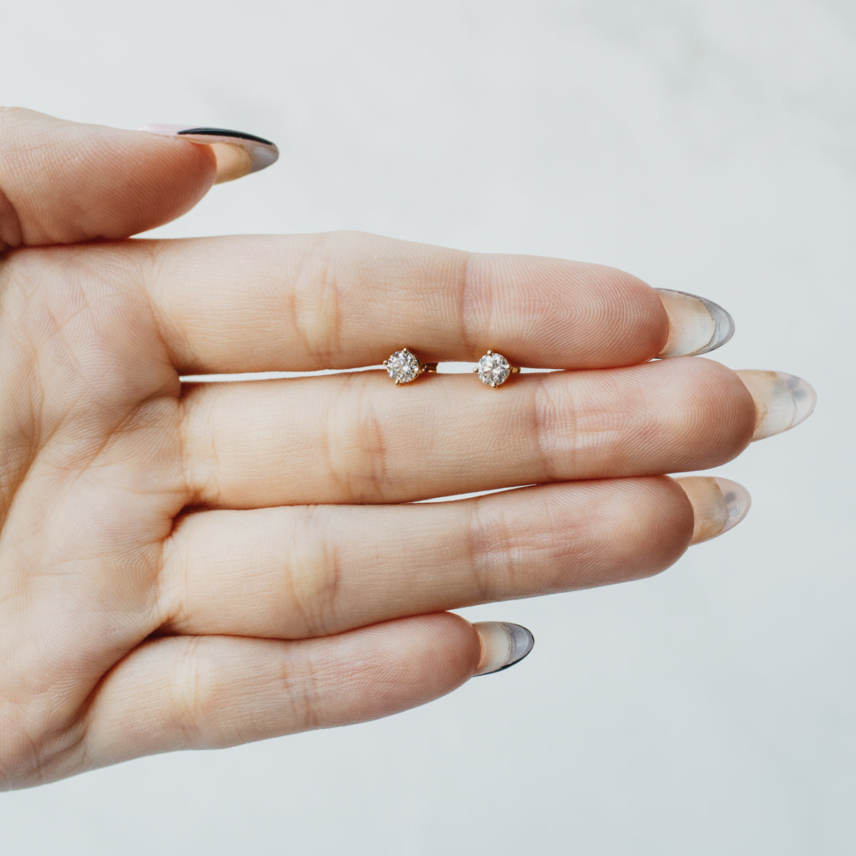 Round Brilliant Diamond Studs