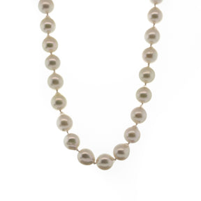 -Akoya Pearl Necklace With White Gold & Diamond Clasp