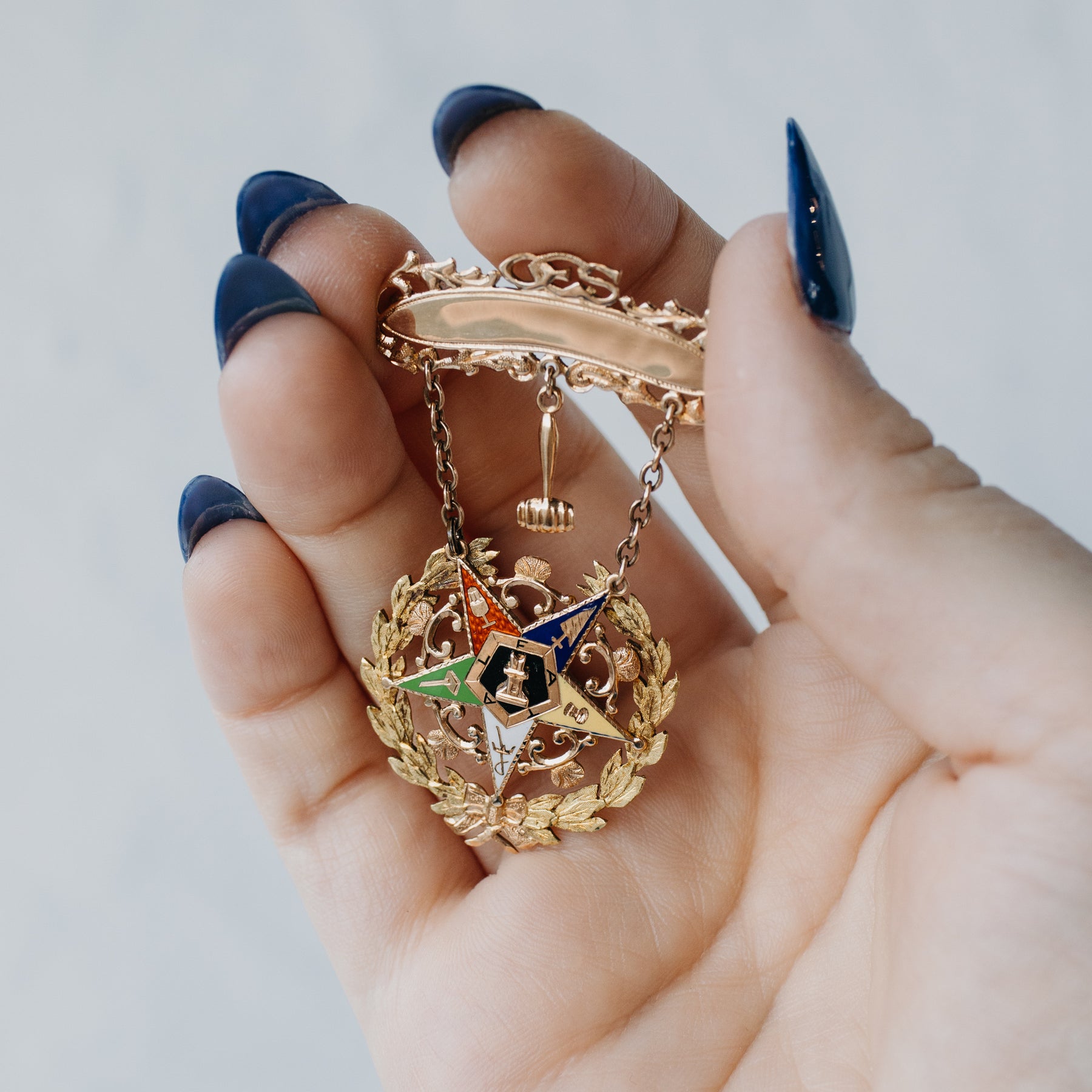 1908 Engraved Order of the Eastern Star Medallion