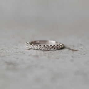 14K White Gold Round Cut Diamond Eternity Band
