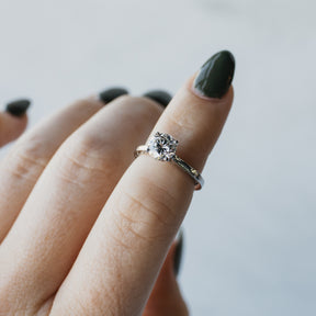 Platinum Tacori 1.13ct Round Brilliant Diamond Ring