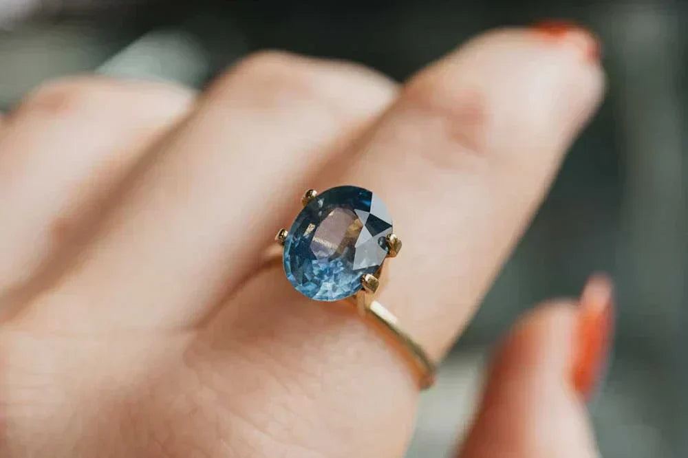 How to Find Your Partner’s Ring Size Without Them Knowing