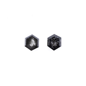 -0.72ctw Matched Pair of Hexagon Salt and Pepper Diamonds