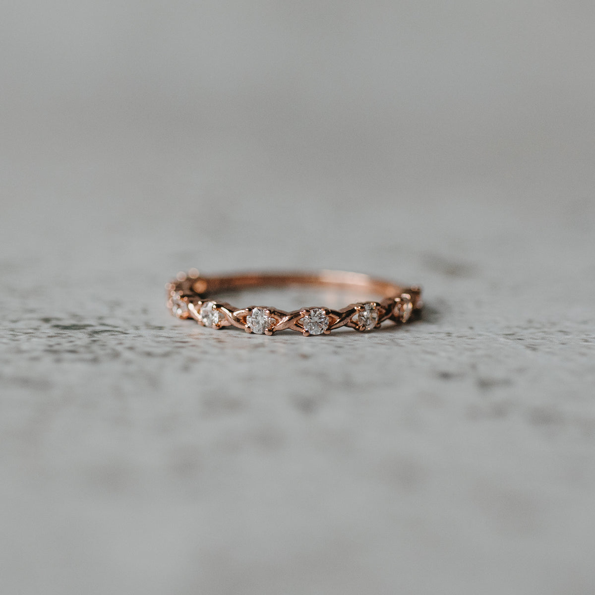 14K Rose Gold Round Diamond Twisted Anniversary Band