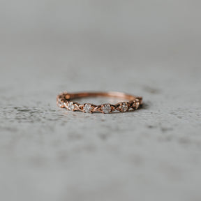 14K Rose Gold Round Diamond Twisted Anniversary Band