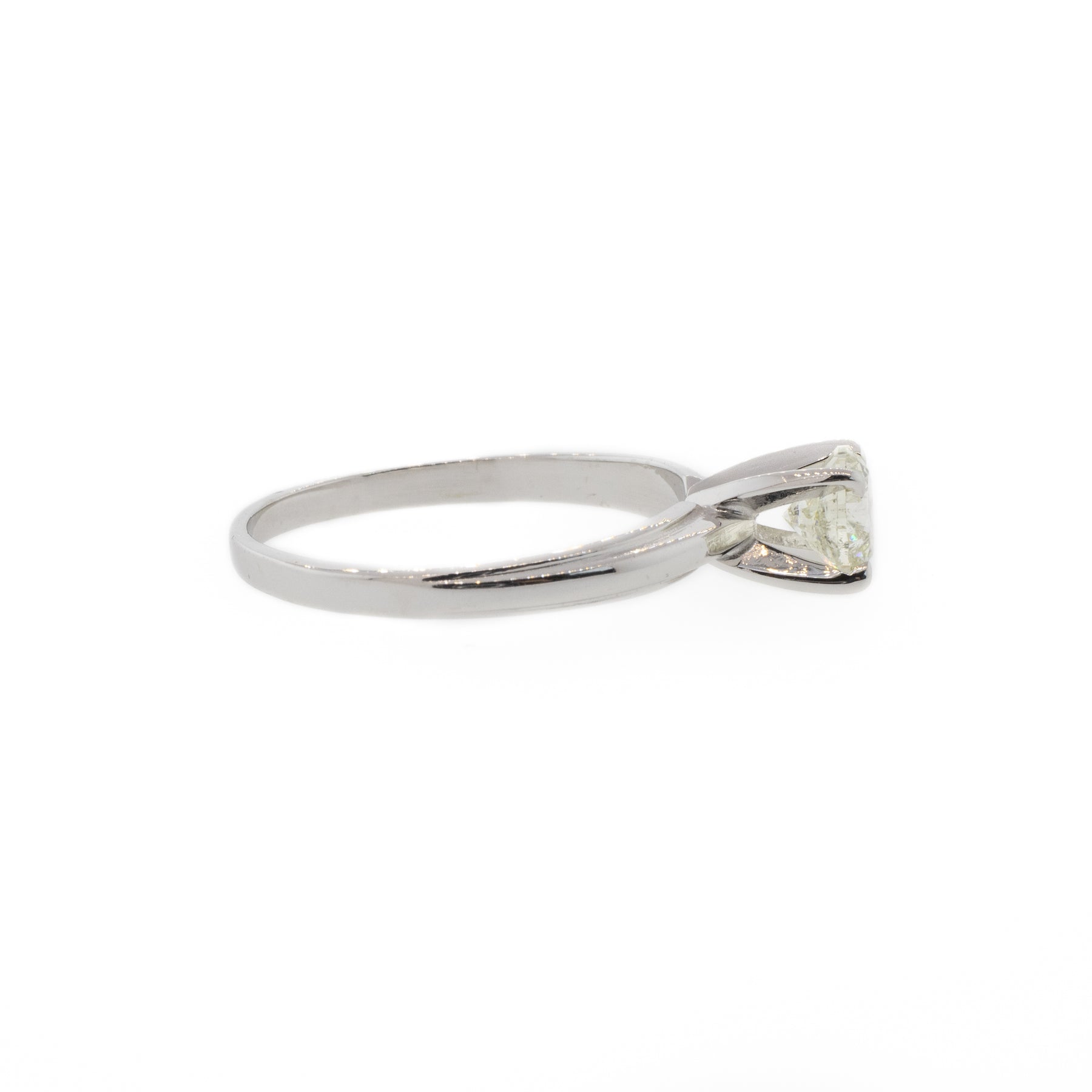 14K White Gold Round Brilliant Solitaire Diamond Ring