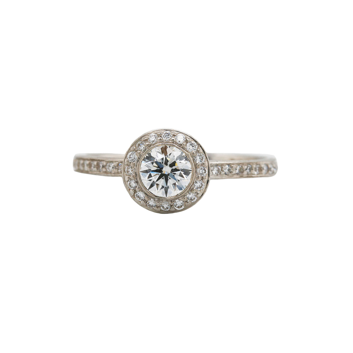 0.76ctw Diamond Halo Engagement Ring